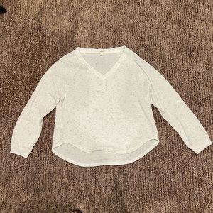BRAND NEW Heathered White Dylan Sweater